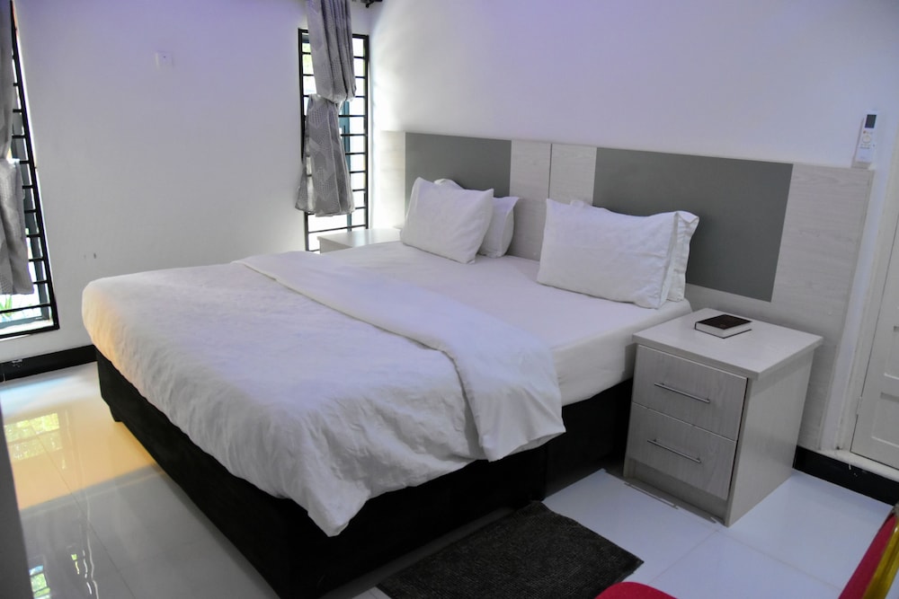 Deluxe Double Room, Garden View photo 2