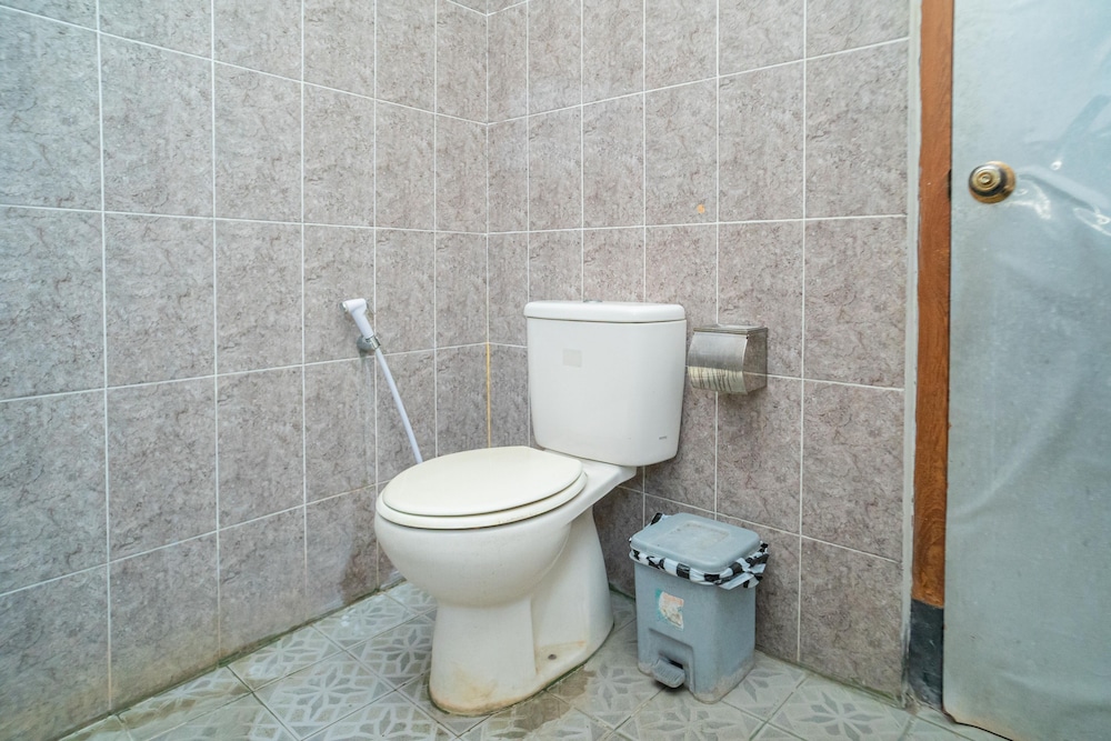 Suite - Photo 13
