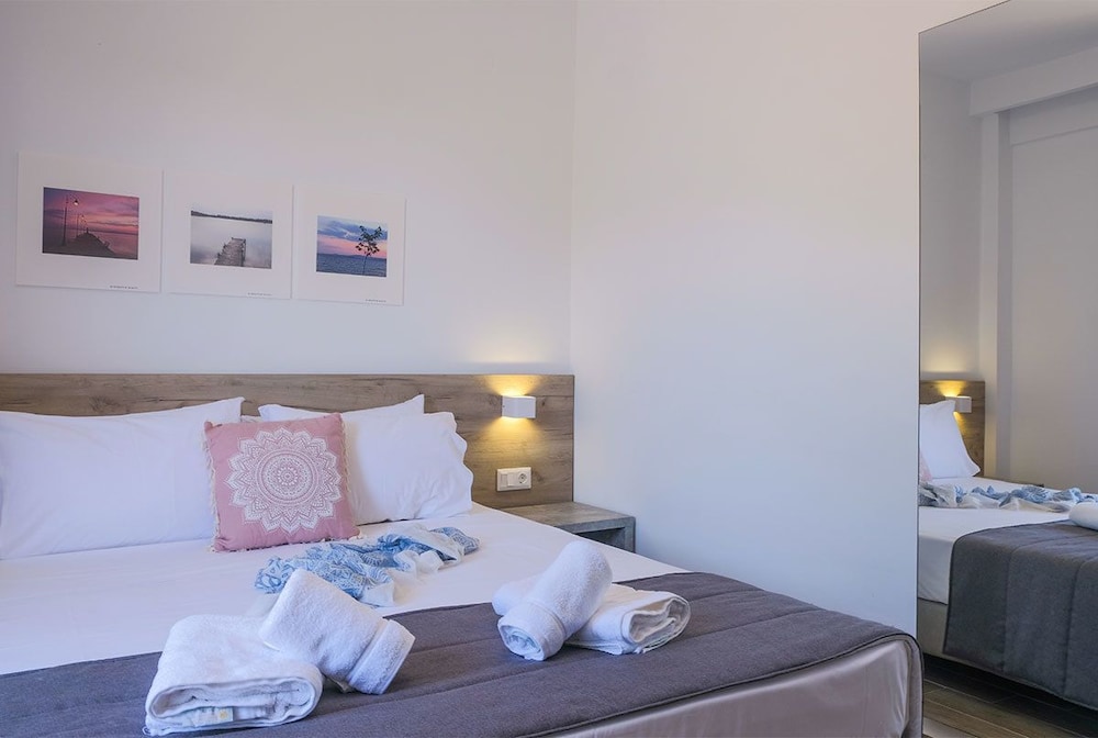Standard Double Room photo 1