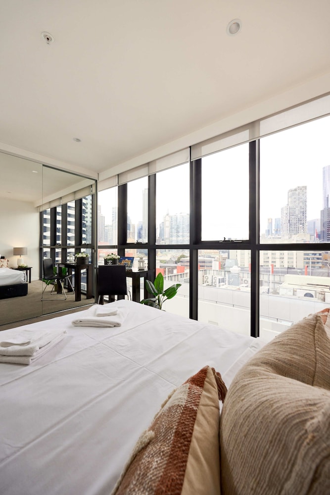 Premium Penthouse Apartment - Photo 14
