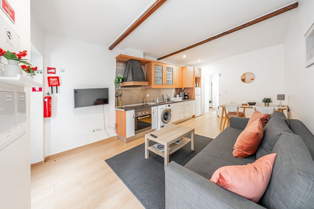 Family Apartment photo 2