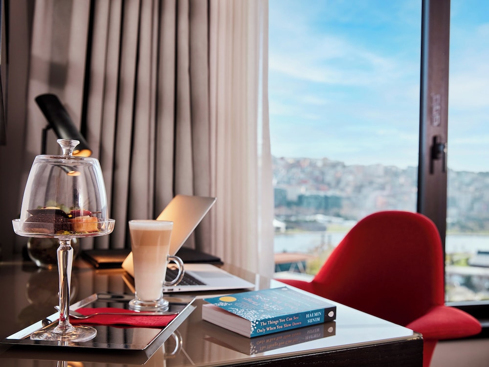 Superior Room, 1 Double Bed, City View photo 2