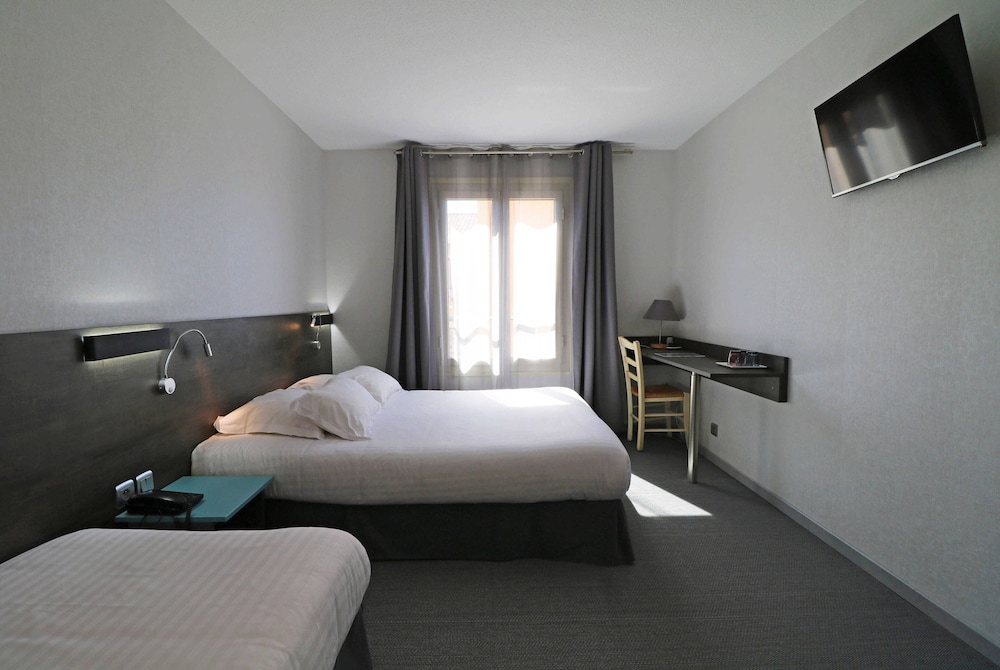 Family Triple Room - Photo 2