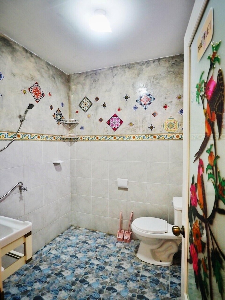 Deluxe Suite - Photo 2