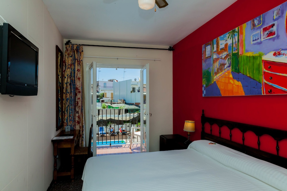 Double Room, Pool View