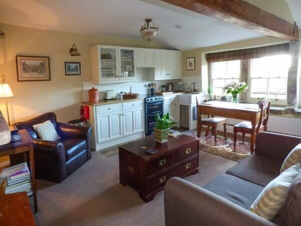 Cottage photo 2