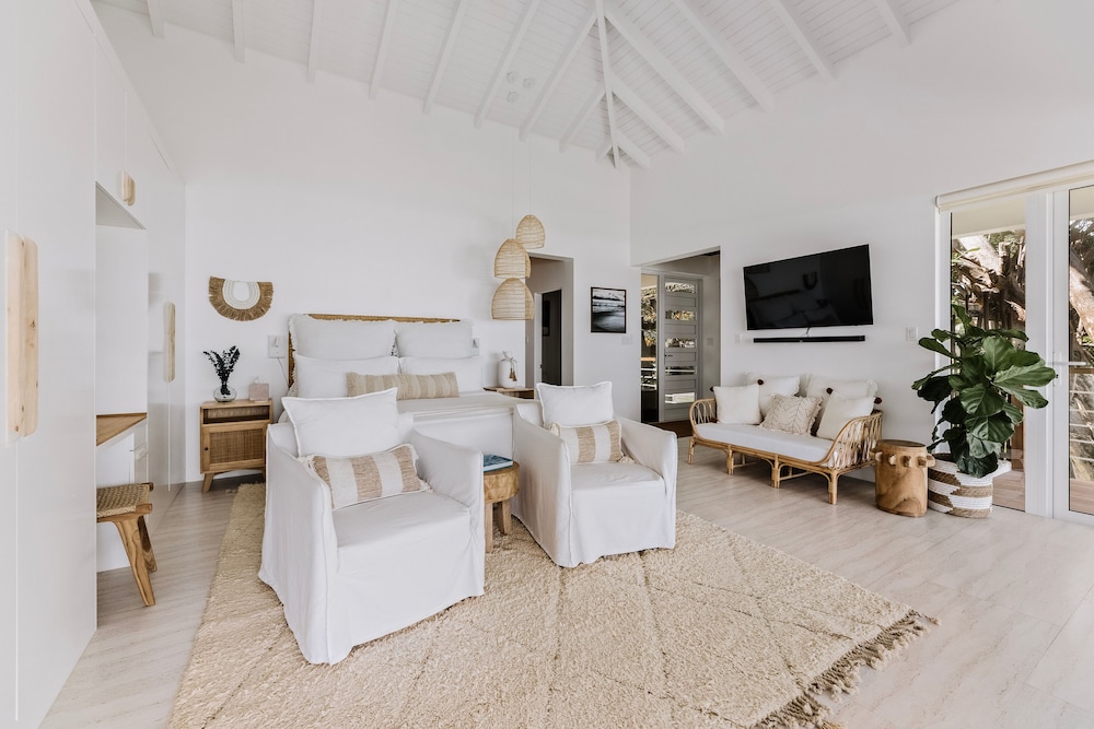 Beach Villa Suite photo 3