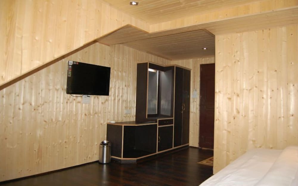 Deluxe Suite photo 3