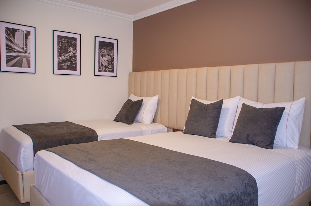 Executive Triple Room