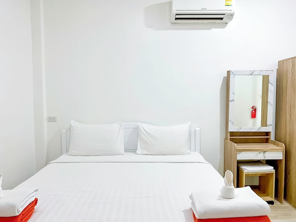 Basic Room - 1st Floor photo 1