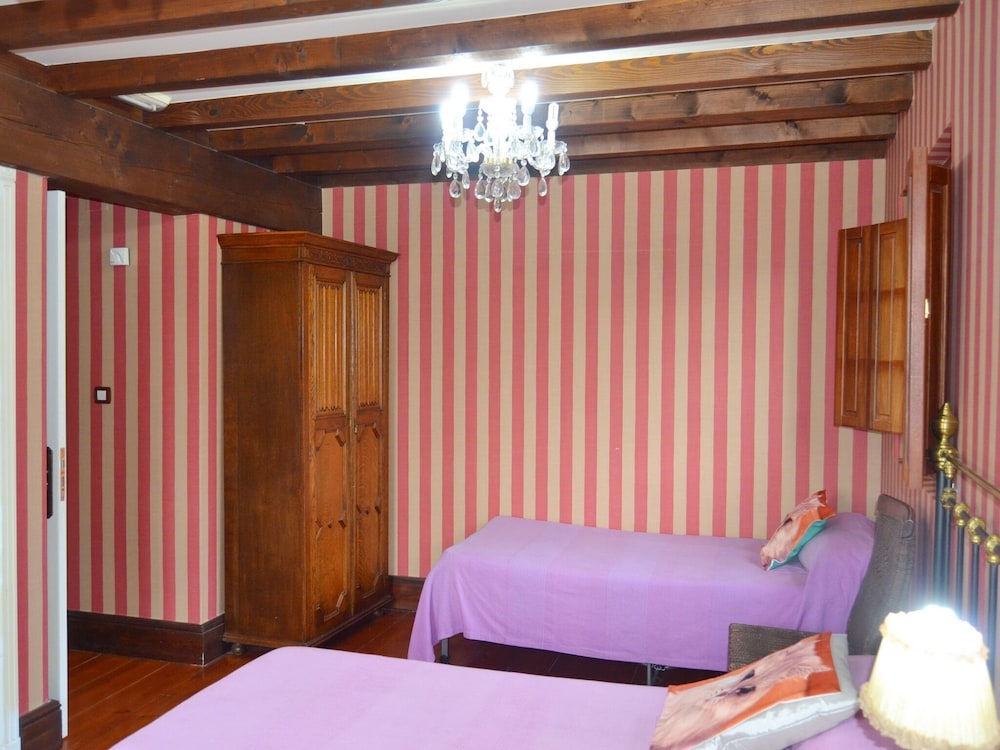 Twin Room, Ensuite - Photo 3