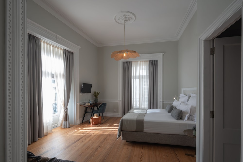 Deluxe Double or Twin Room photo 1