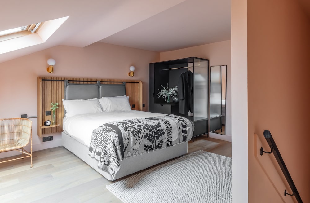Two Bedroom Suite - Duplex - Photo 1