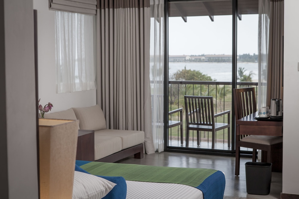 Premium Double or Twin Room, 1 Bedroom, Beach View