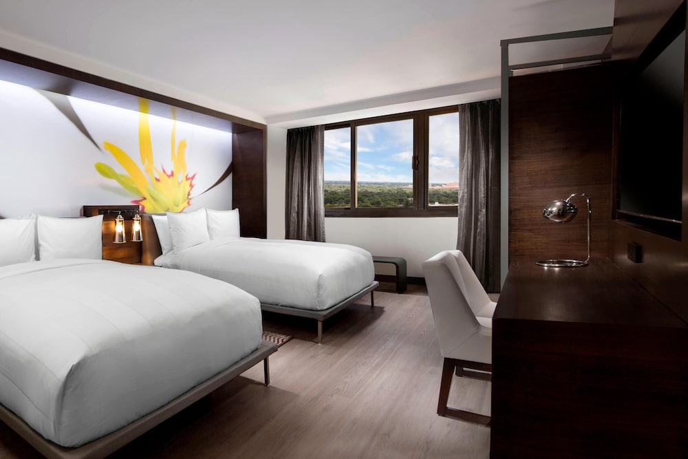 Design Room, 2 Double Beds (Hearing Accessible)