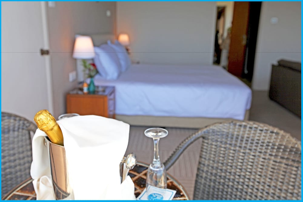 Executive Suite, Sea View - Photo 5