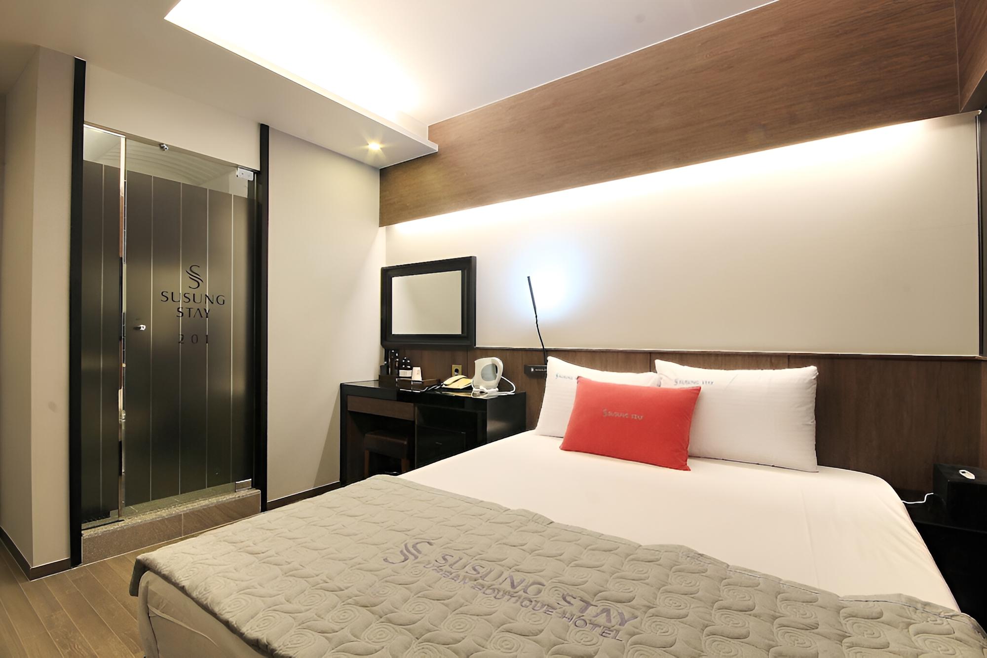 Room (Standard Room) - Photo 6