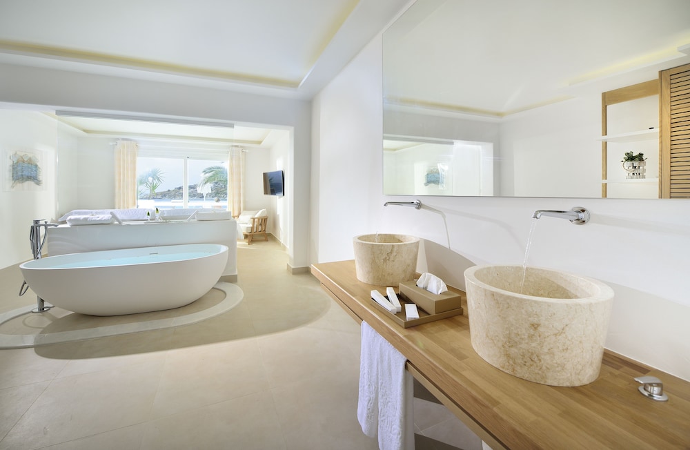 Elegant Suite, Sea View - Photo 10