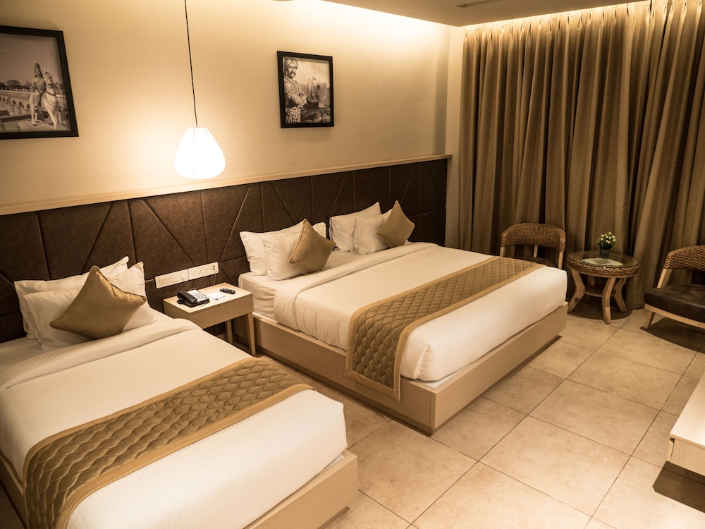 Executive Room