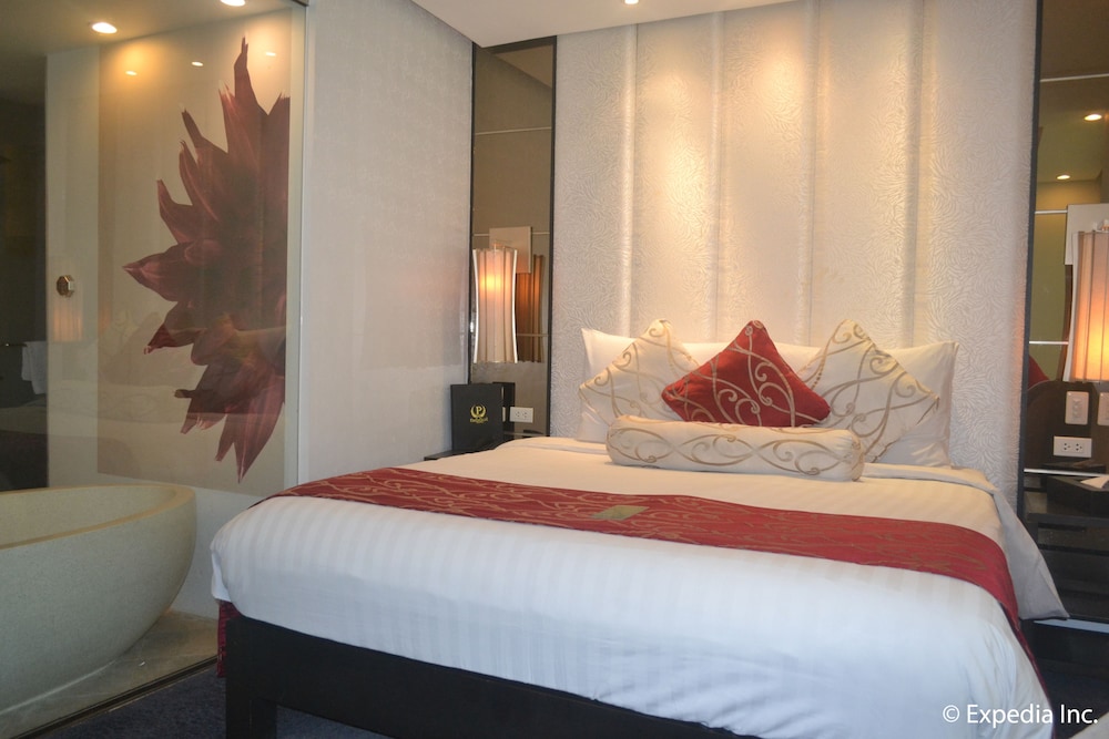 Executive Room - Photo 1