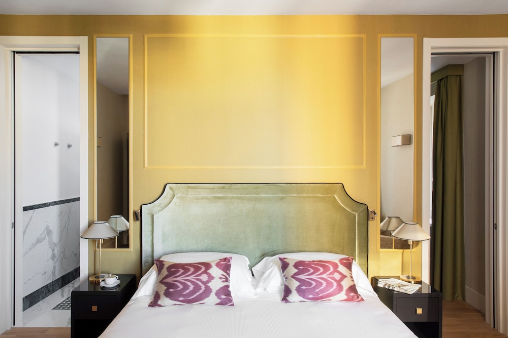 Executive Double or Twin Room, City View photo 2