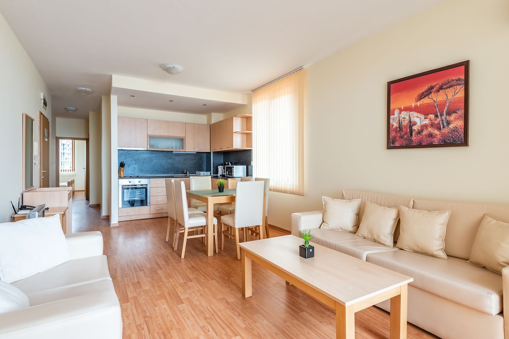 Apartment, 2 Bedrooms, Sea View photo 2
