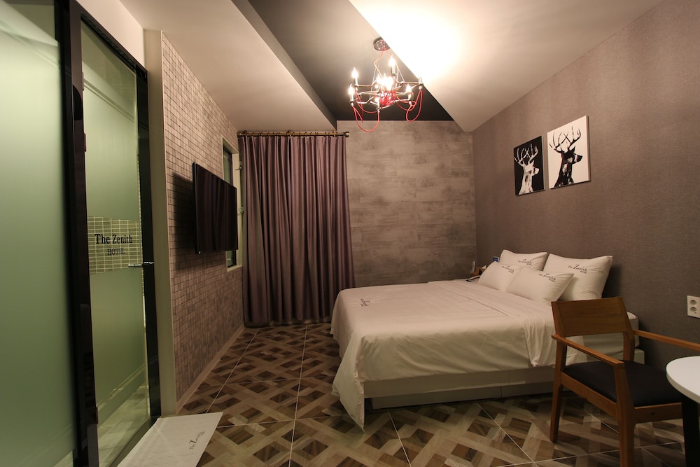Standard Room photo 3