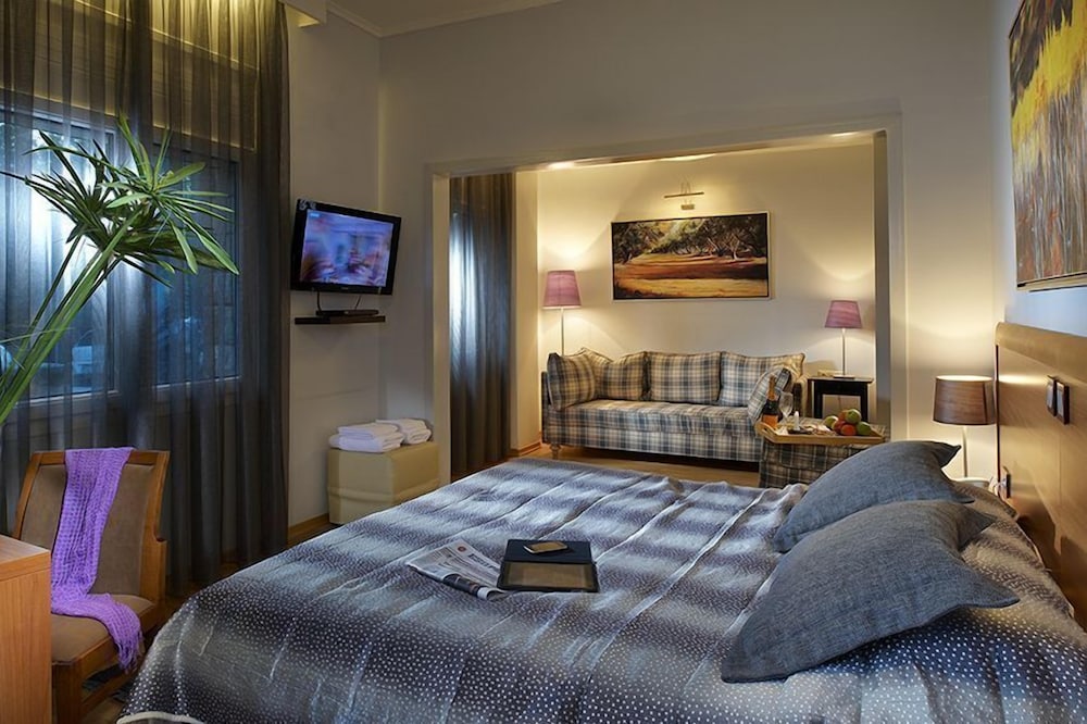 Executive Quadruple Room (Cocomat)