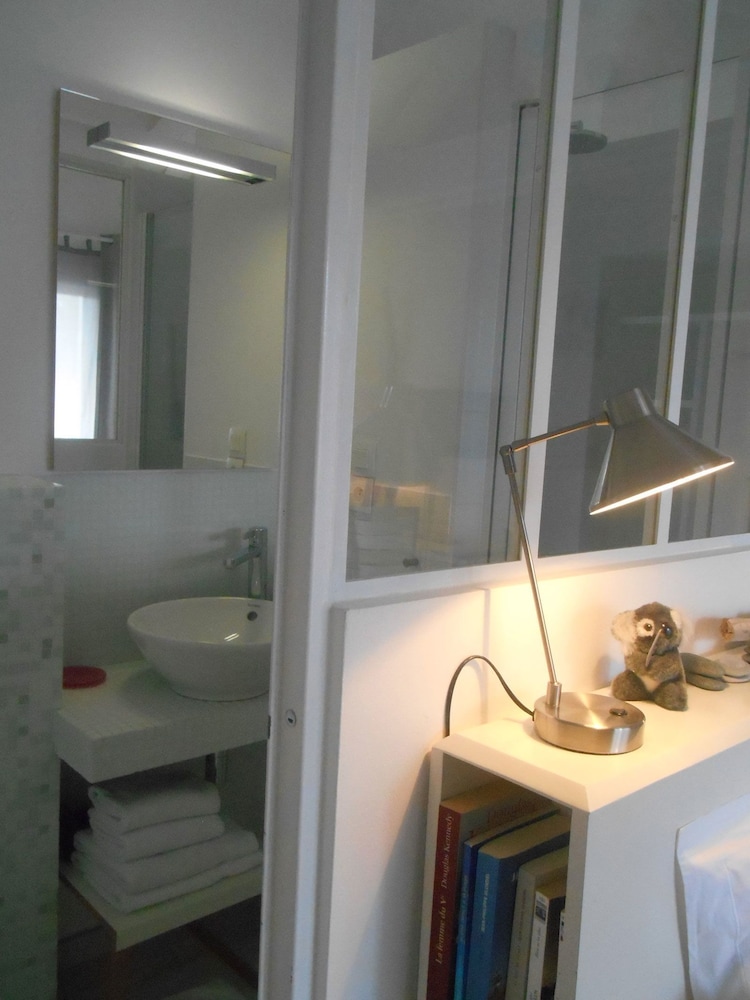 Double Room (Bondi Beach) photo 2