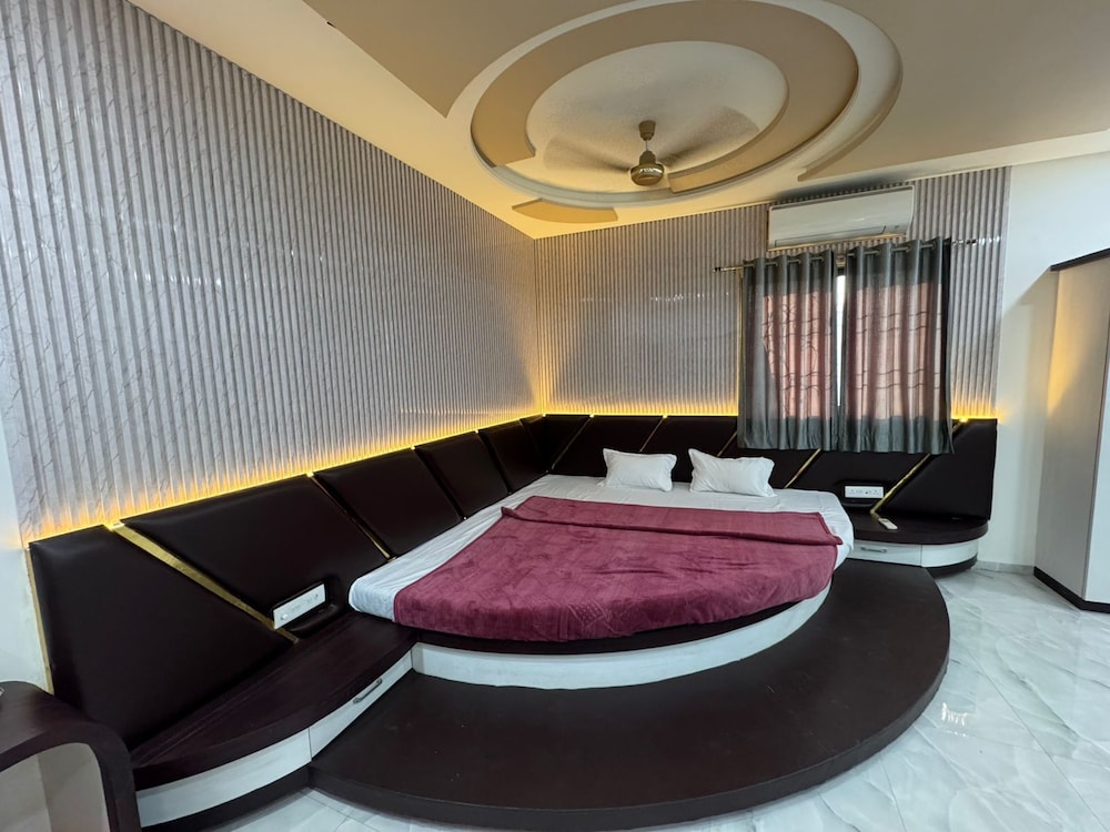 Luxury Room photo 3