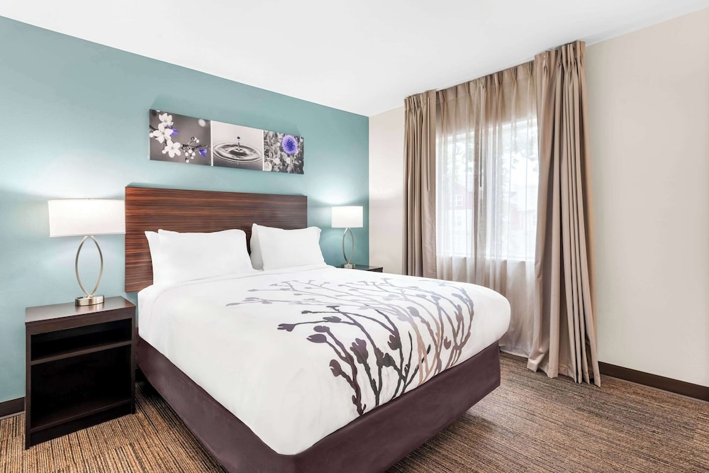 Room, 1 Queen Bed, Accessible, Non Smoking - Photo 1