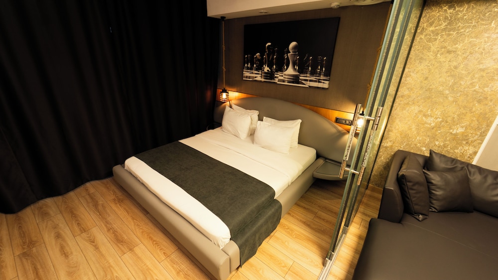 Junior Suite, 2 Queen Beds photo 1