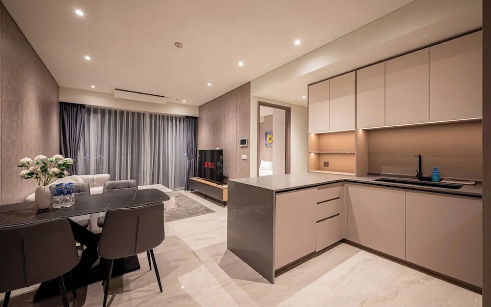 Presidential Suite, 1 Bedroom, Club Lounge Access, City View