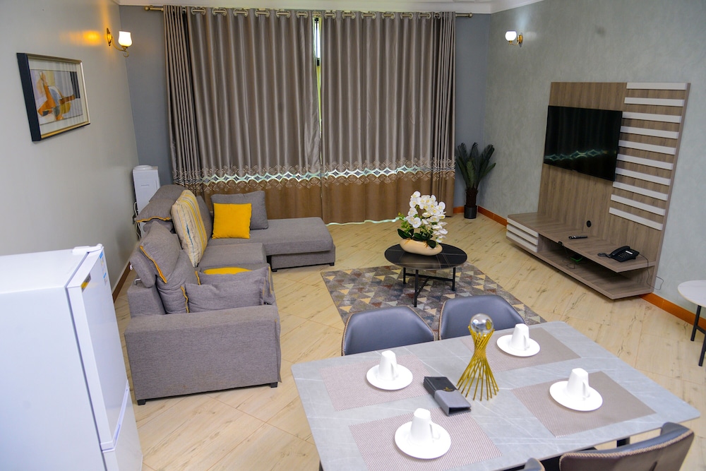 Junior Apartment