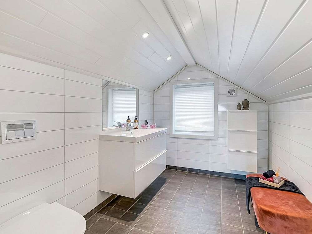 House photo 2