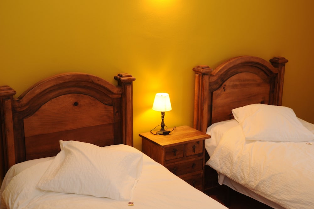 Habitación Estándar con Dos Camas Individuales