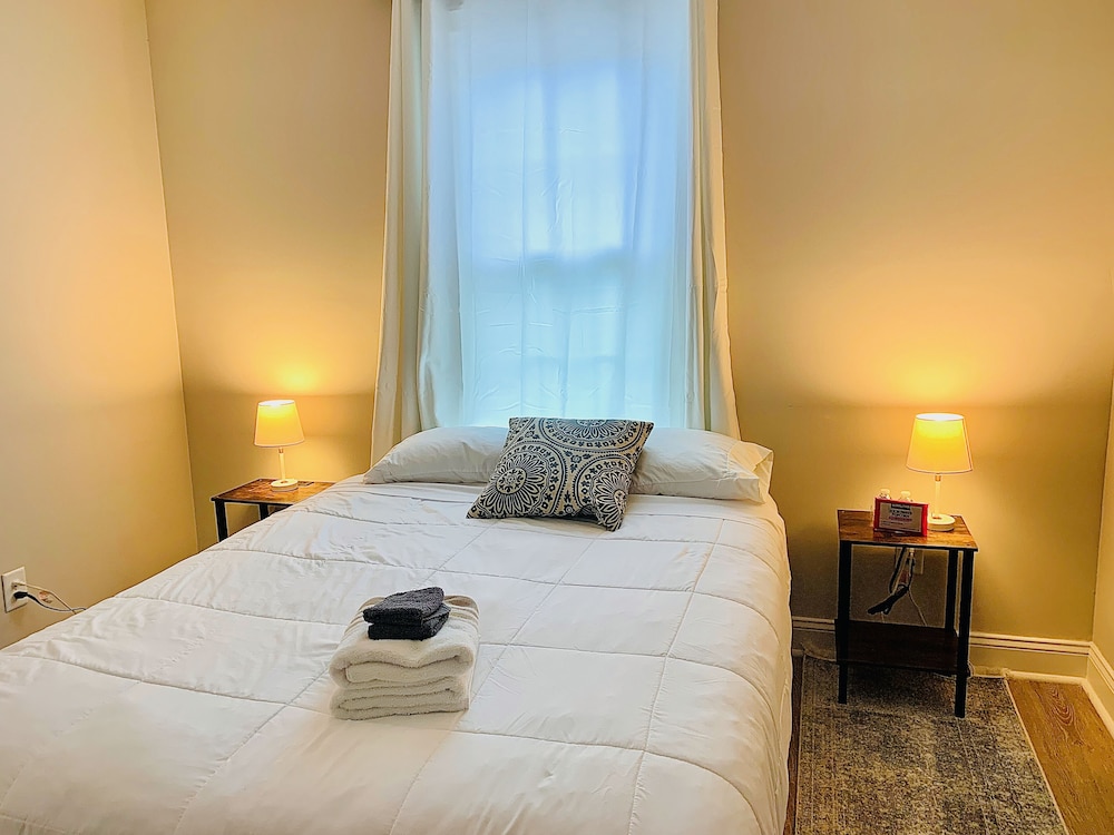 Room, 1 Queen Bed, Non Smoking (2) photo 3