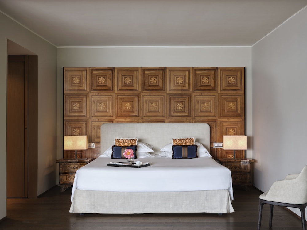 Gran Lago Suite 2 Bedrooms