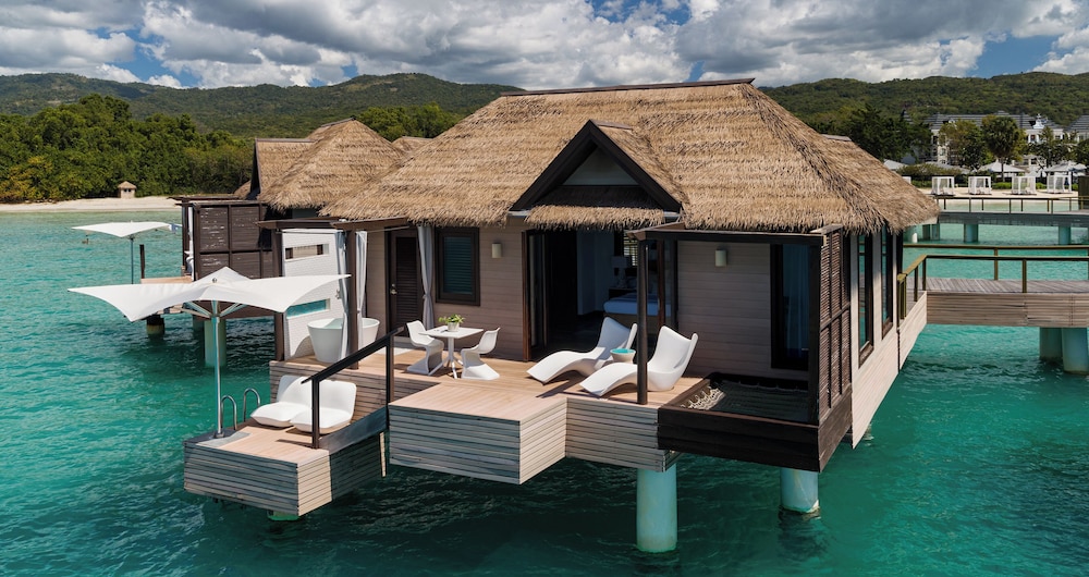 Honeymoon Room, 1 Bedroom, Ocean View (Blue Mahoe Overwater Butler Villa)