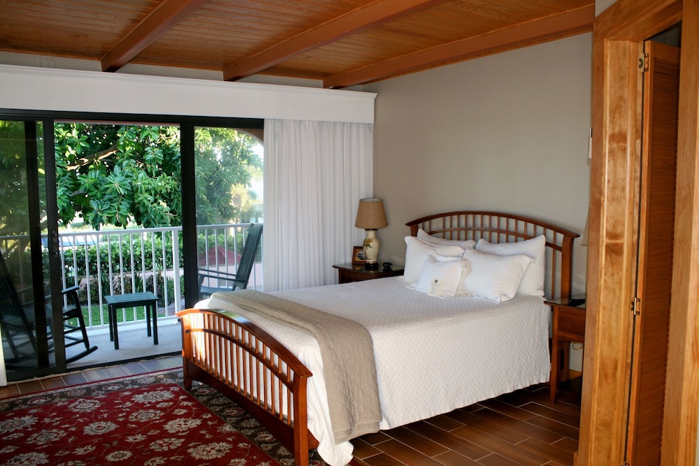Standard Room, Pool View, Garden Area - Photo 3