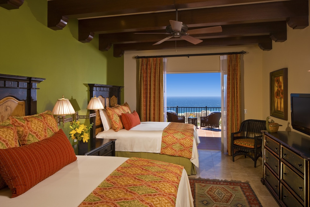 3 Bedroom Ocean View Villa photo 2