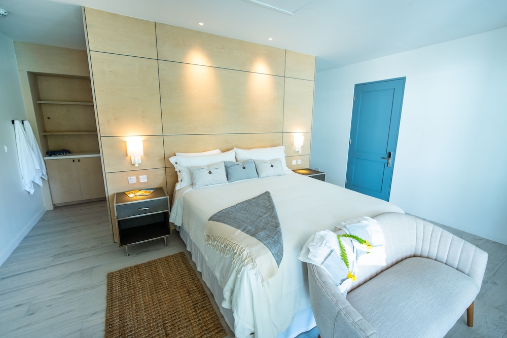 Exclusive Villa, 1 King Bed, Beach View, Oceanfront
