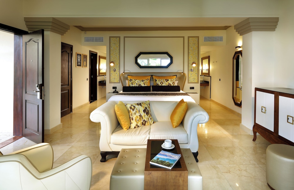Suite, Ocean View