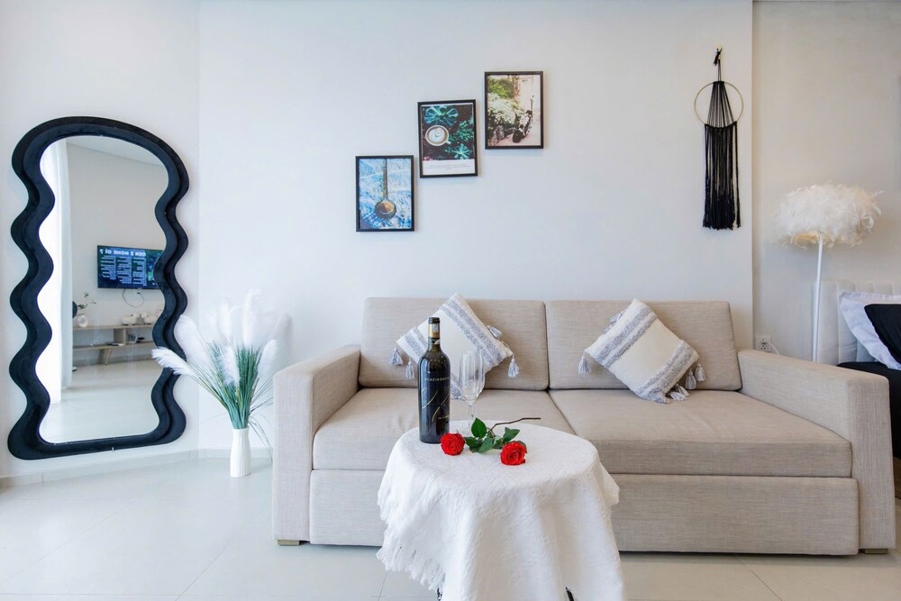 Basic Apartment