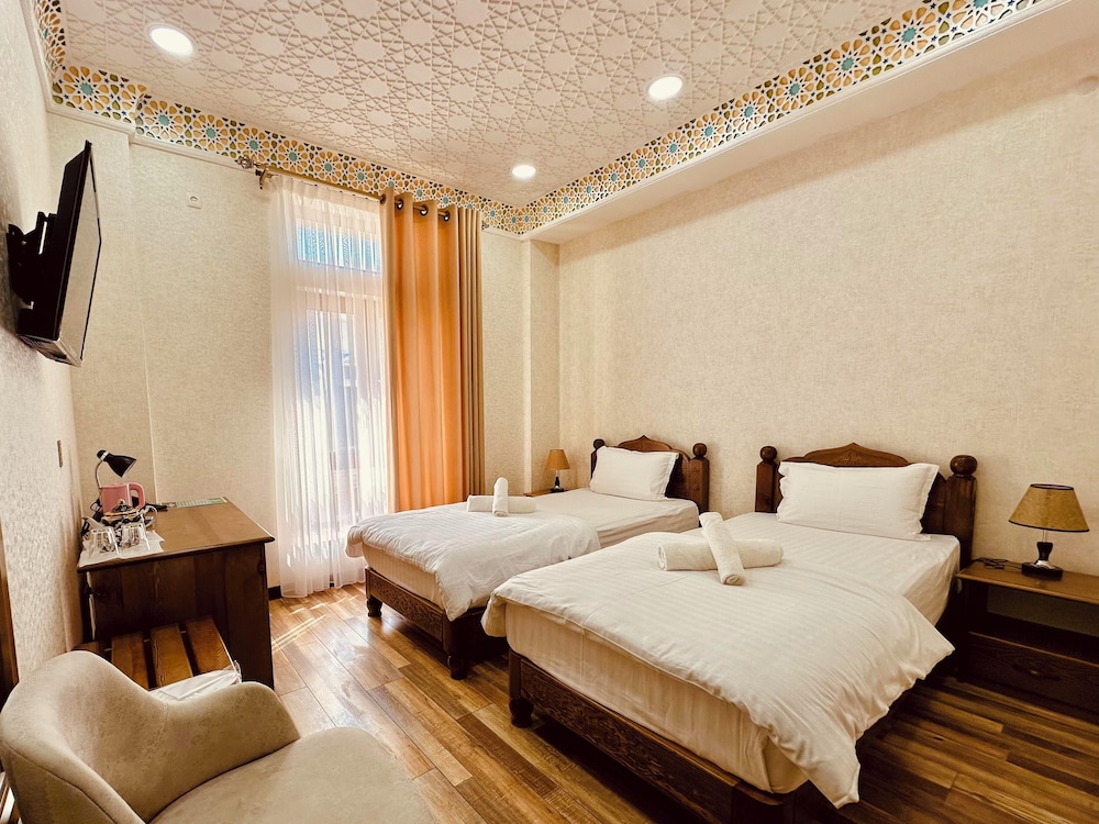 Standard Double or Twin Room, Courtyard View