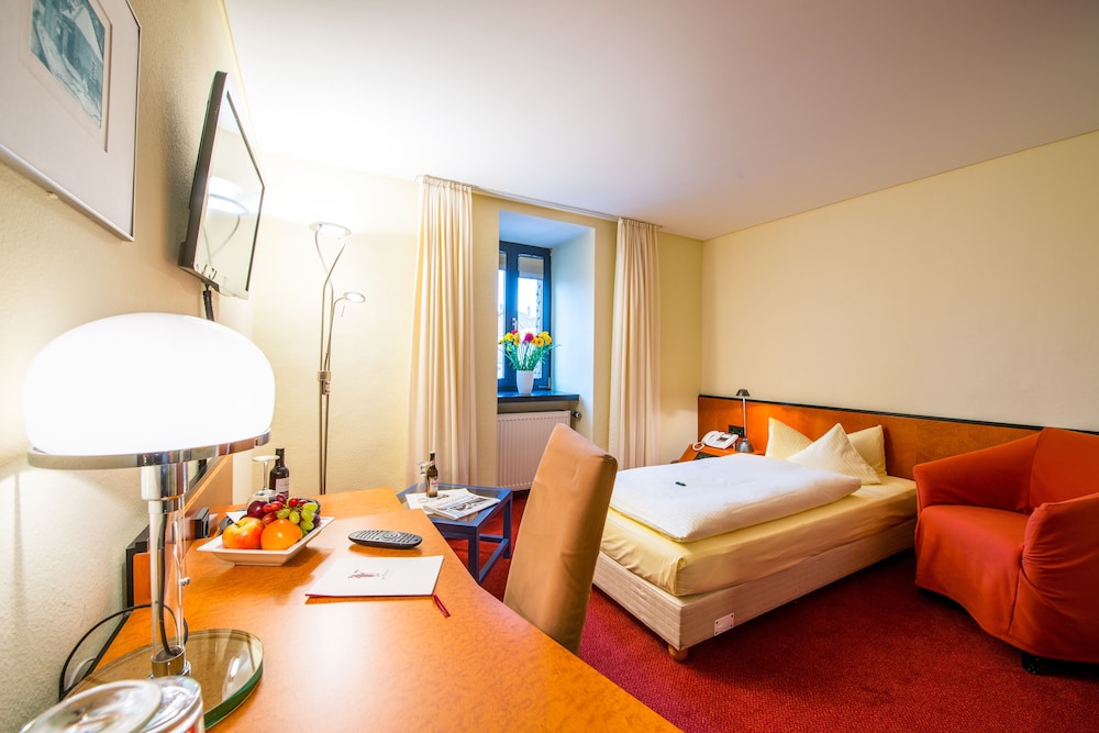 Standard Single Room photo 2