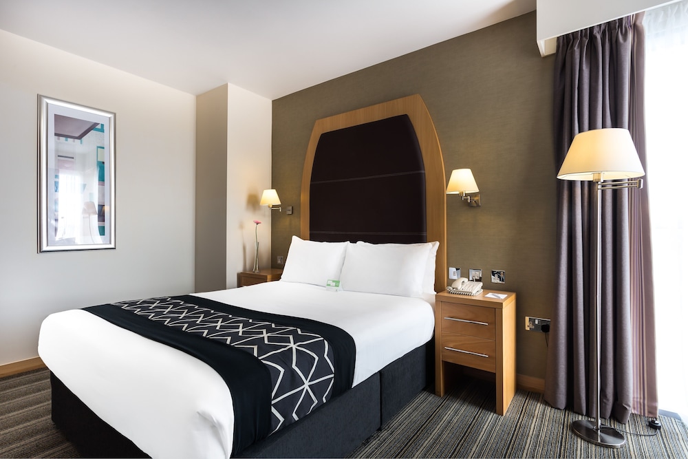 Standard Room, 1 Double Bed - Photo 14
