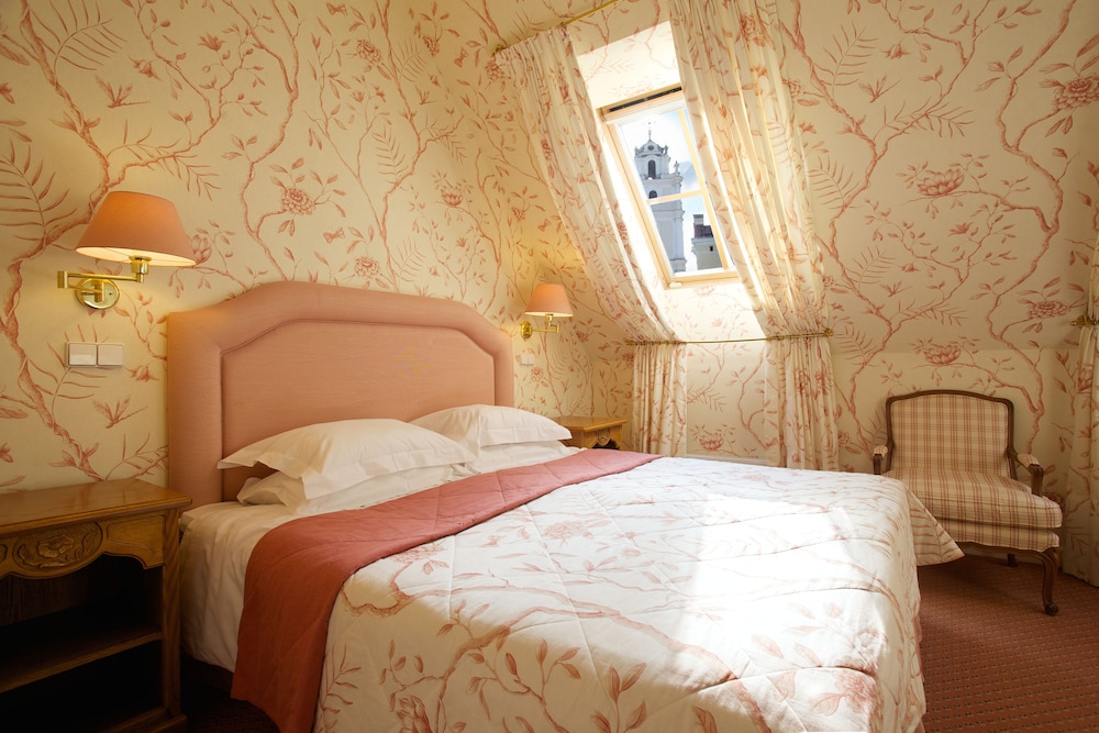 Standard Double or Twin Room with SPA access - Photo 9