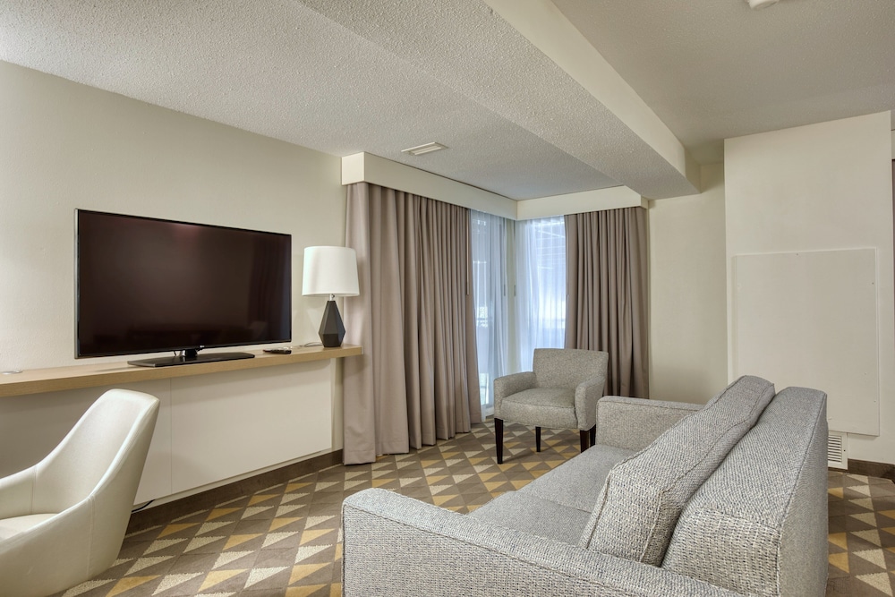 Suite, 1 King Bed