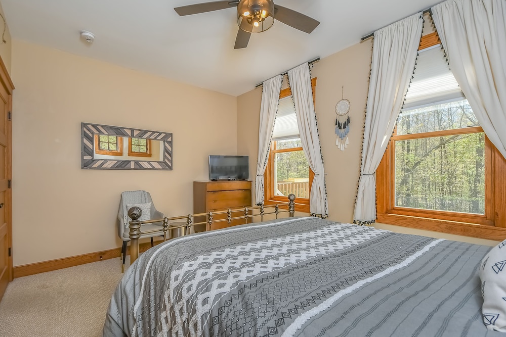 House (4 Bedrooms) photo 1